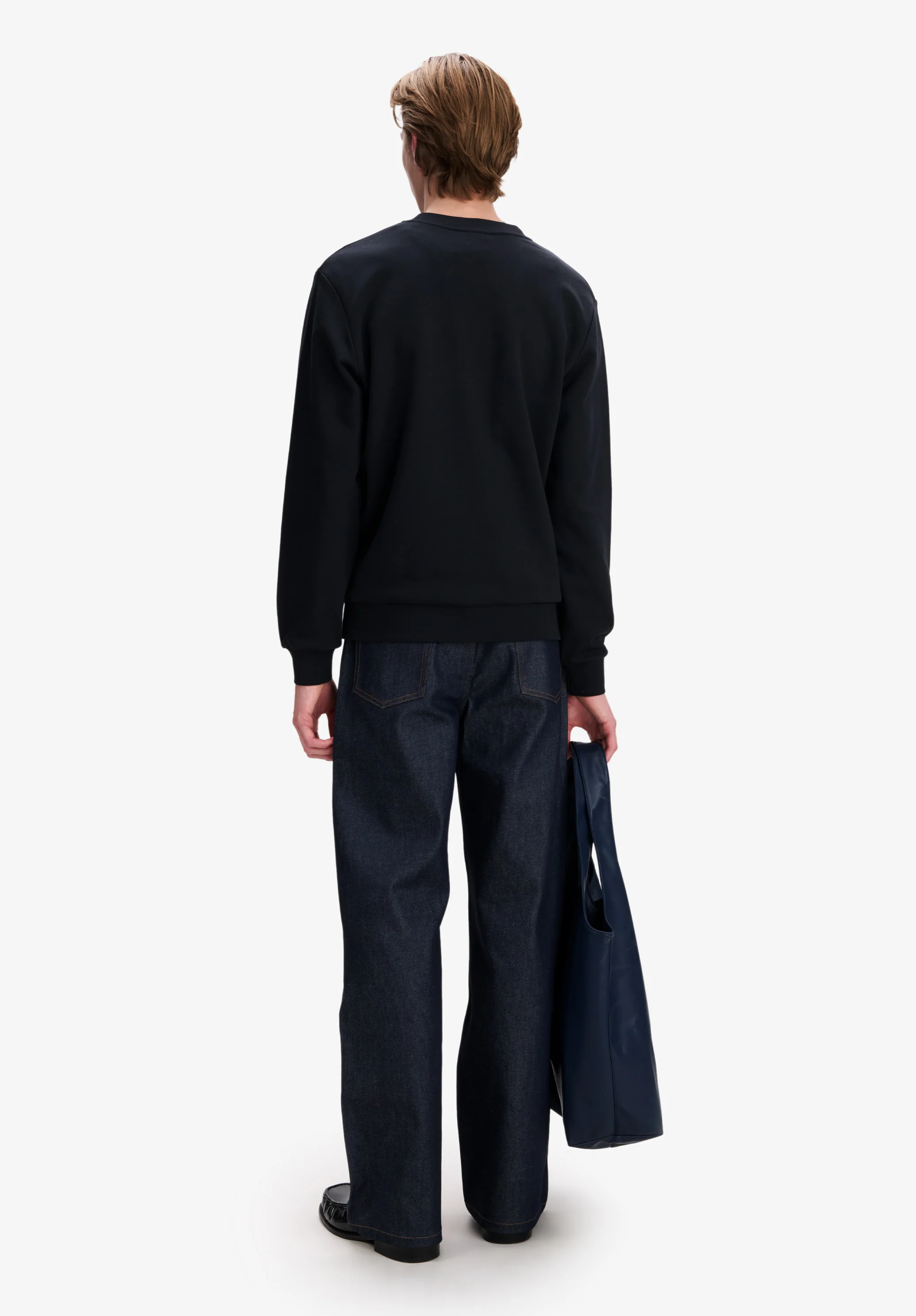 Black sweatshirt with V.P.C. logo - Image 3