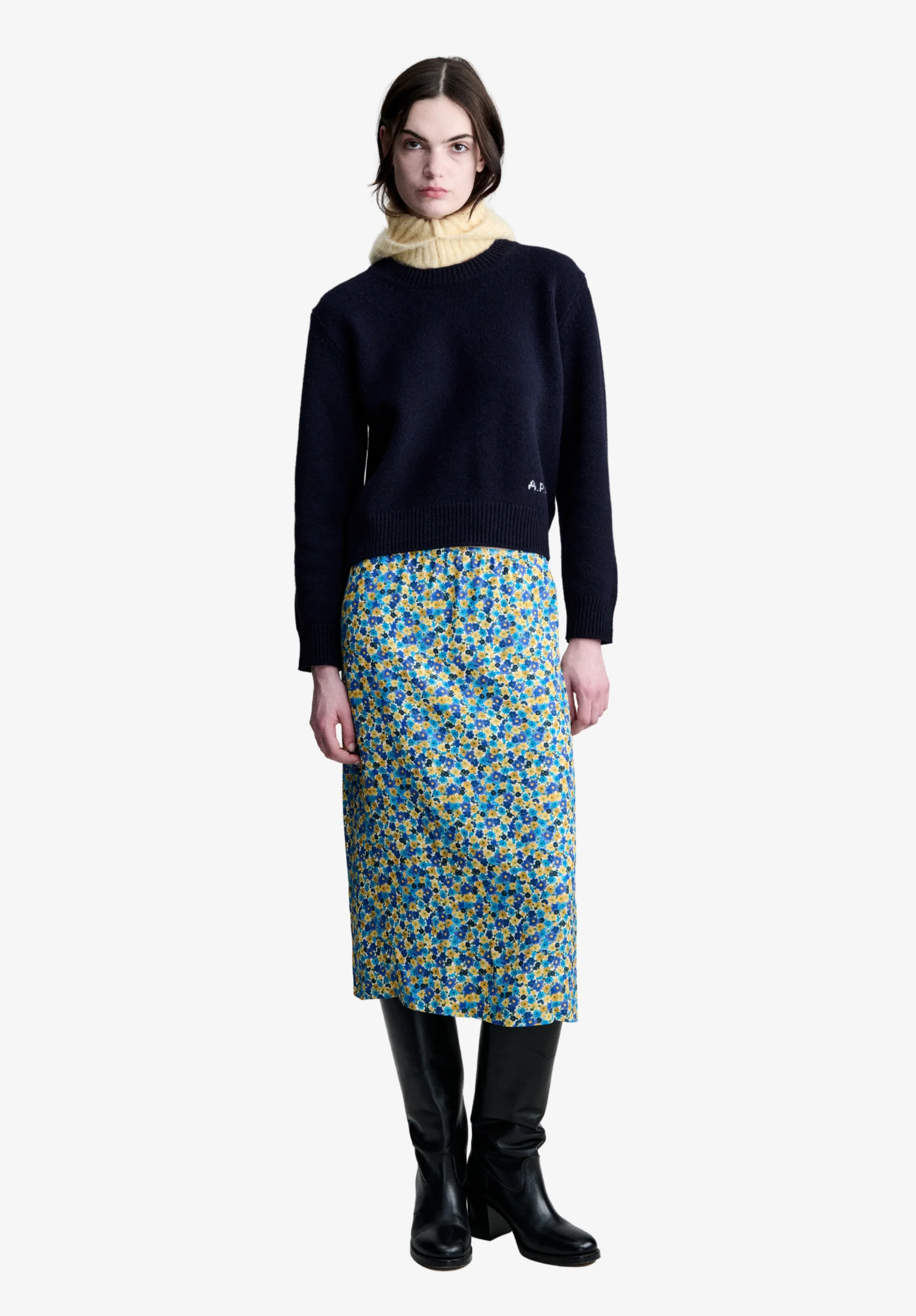Long viscose skirt with floral motifs - Image 4