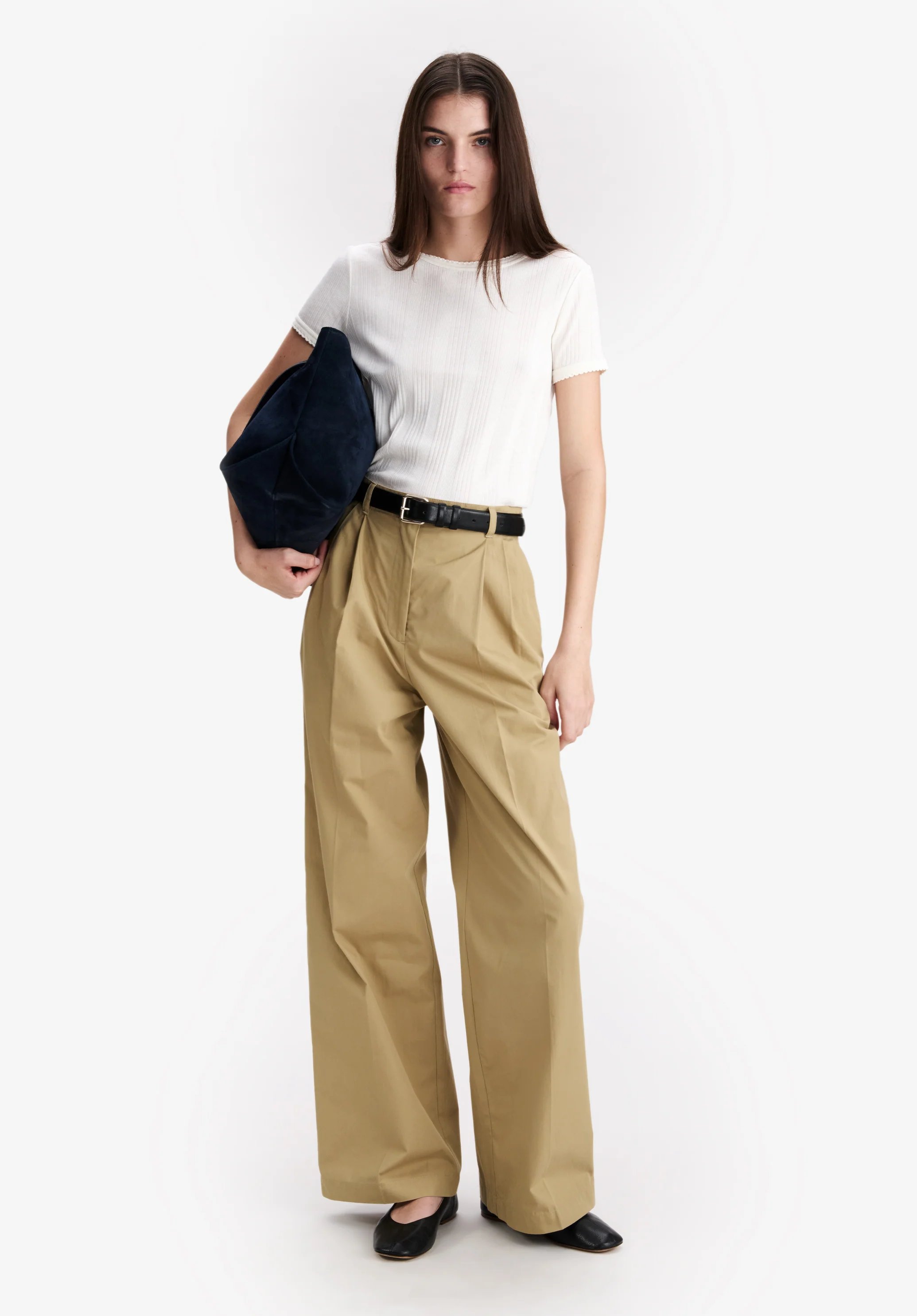Loose beige organic cotton trousers - Image 2